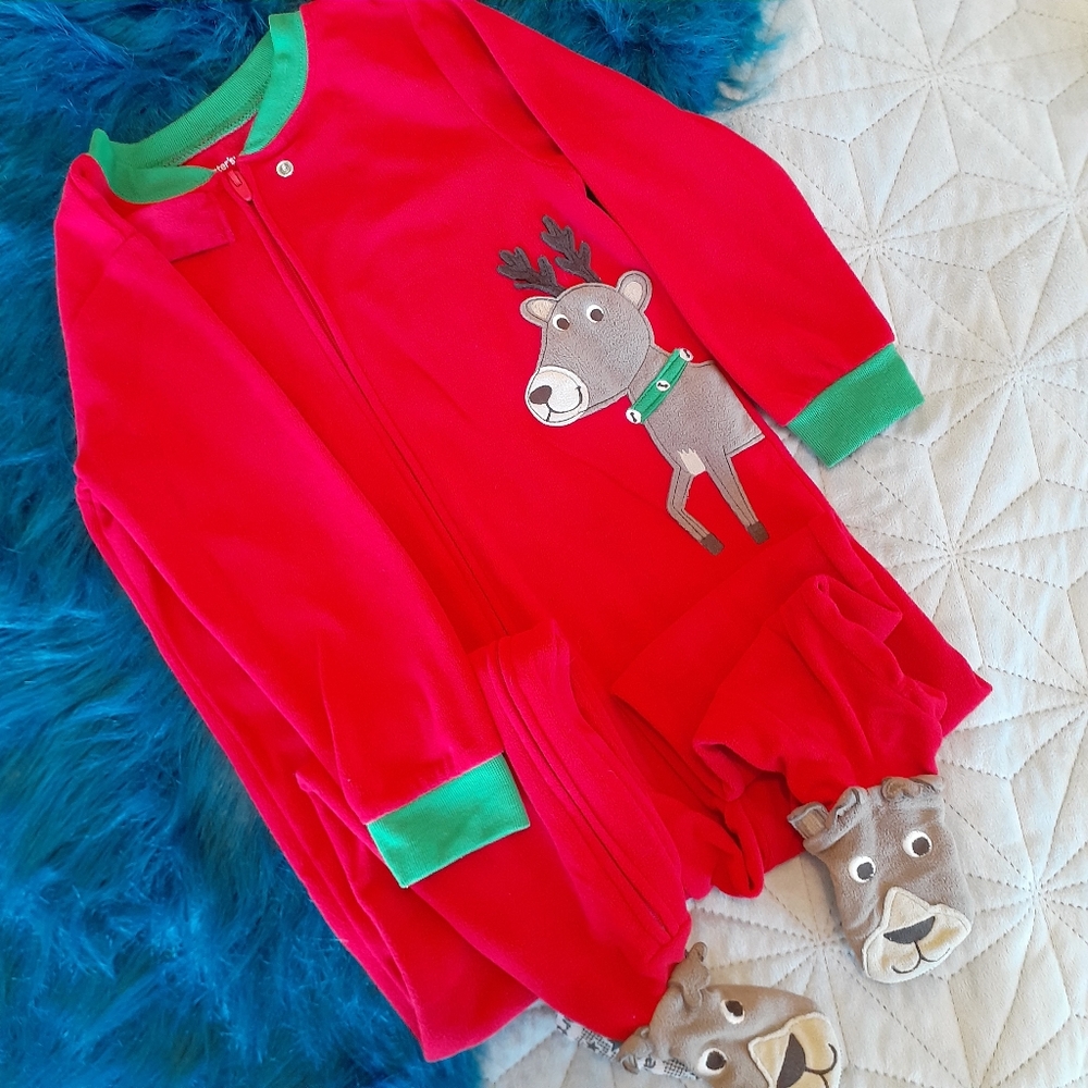 Little kids Carters onesie pajamas sz 4t